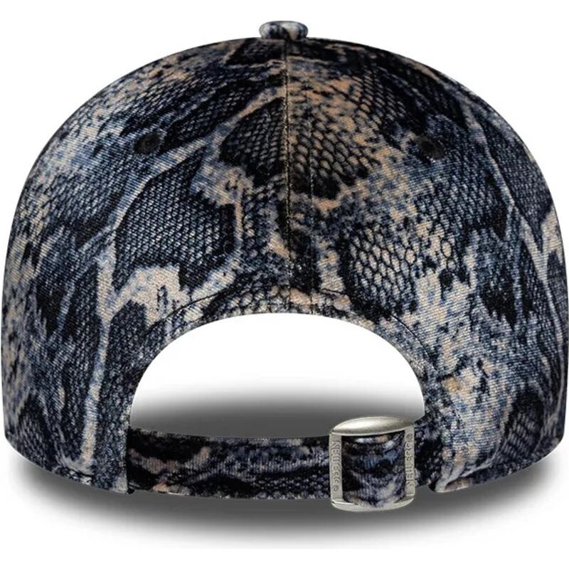 shapka-izvita-mnogocveten-reguliruem-9forty-snake-print-na-new-york-yankees-mlb-ot-new-era