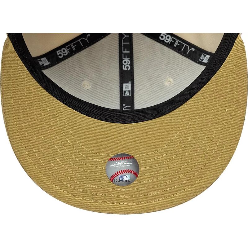 shapka-ploska-bezhov-prilepnala-59fifty-league-essential-na-new-york-yankees-mlb-ot-new-era