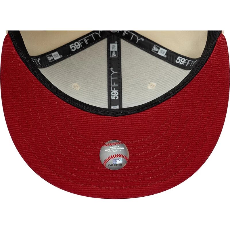 shapka-ploska-bezhov-prilepnala-59fifty-league-essential-na-new-york-yankees-mlb-ot-new-era