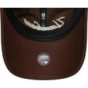 shapka-izvita-kafyav-reguliruem-9twenty-cord-script-na-new-york-yankees-mlb-ot-new-era