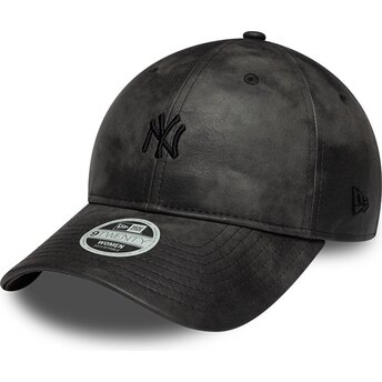 Шапка извита черна регулируем 9TWENTY Washed PU на New York Yankees MLB от New Era