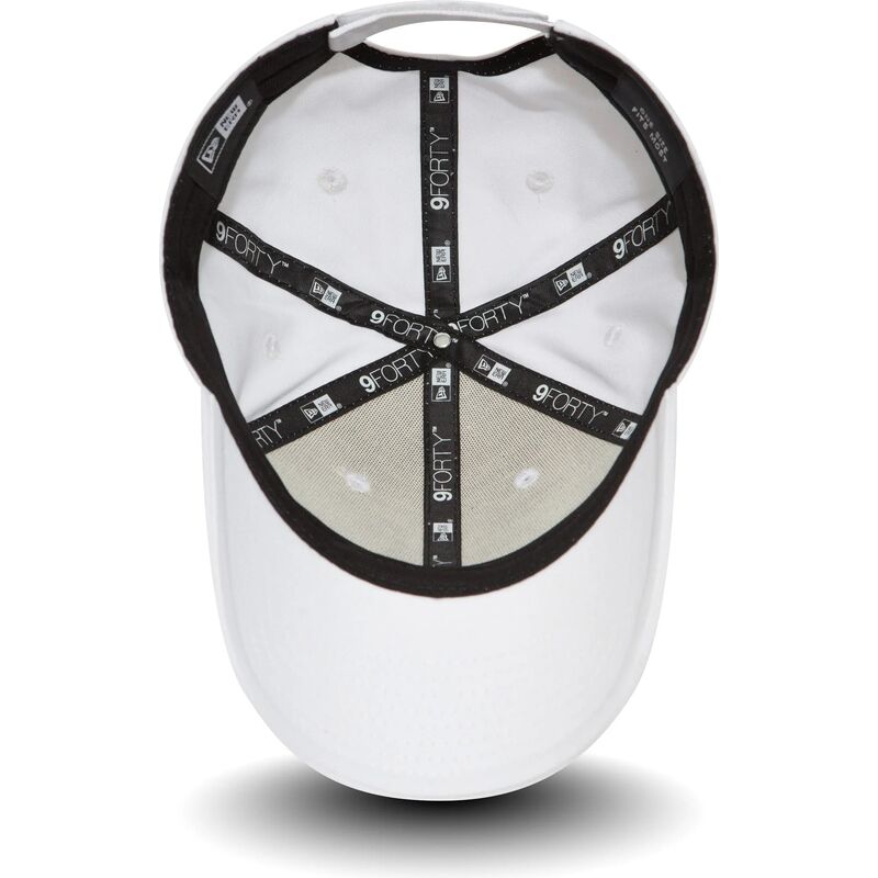 shapka-izvita-byala-reguliruem-9forty-basic-flag-ot-new-era shapka-izvita-byala-reguliruem-9forty-basic-flag-ot-new-era
