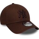 shapka-izvita-kafyav-reguliruem-9forty-league-essential-na-new-york-yankees-mlb-ot-new-era