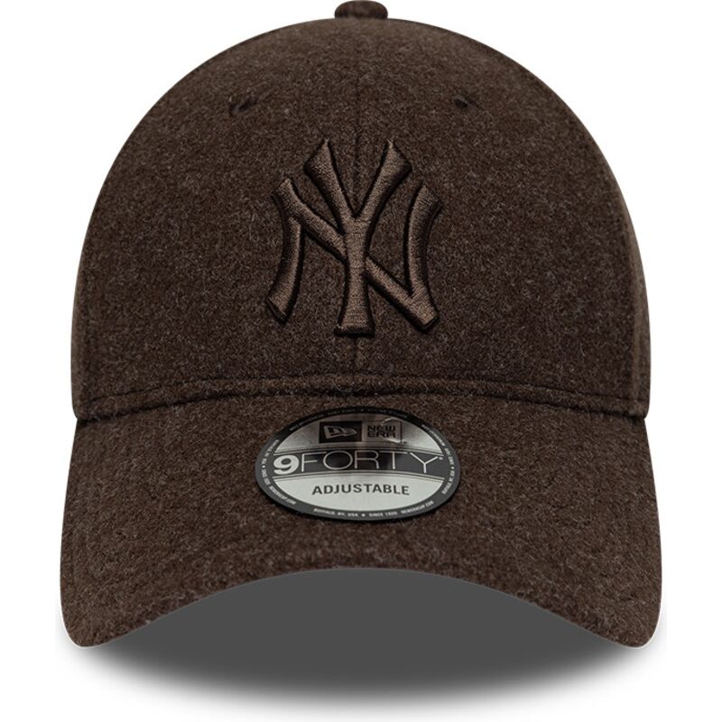 shapka-izvita-kafyav-snapbek-9forty-winter-na-new-york-yankees-mlb-ot-new-era shapka-izvita-kafyav-snapbek-9forty-winter-na-new-york-yankees-mlb-ot-new-era