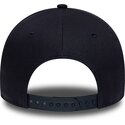 shapka-izvita-tmnosin-snapbek-9forty-e-frame-team-outline-na-new-york-yankees-mlb-ot-new-era
