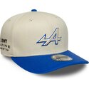 shapka-izvita-bezhov-snapbek-9seventy-stretch-snap-contrast-visor-na-alpine-f1-team-formula-1-ot-new-era