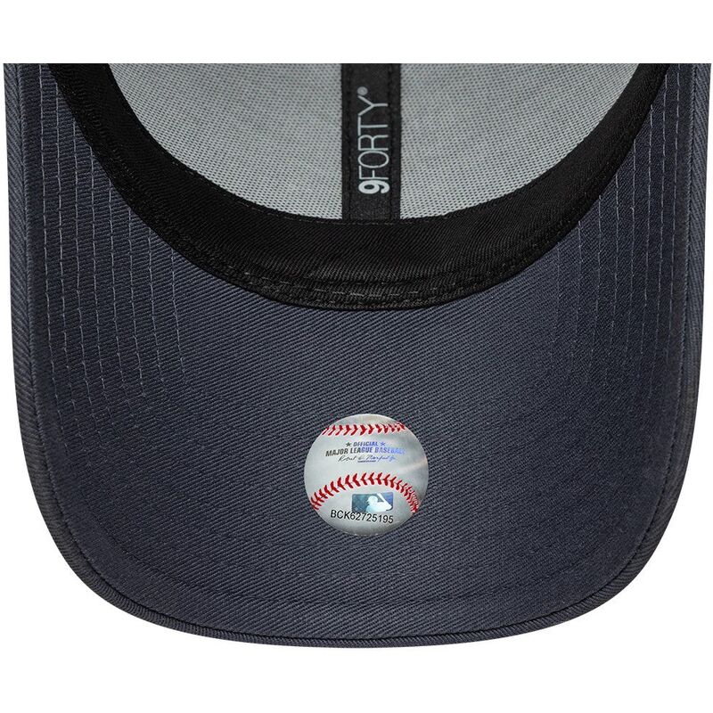 shapka-izvita-siv-reguliruem-9forty-outline-camo-na-los-angeles-dodgers-mlb-ot-new-era shapka-izvita-siv-reguliruem-9forty-outline-camo-na-los-angeles-dodgers-mlb-ot-new-era