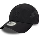 shapka-izvita-traker-cherna-snapbek-runner-tech-midi-na-new-york-yankees-mlb-ot-new-era