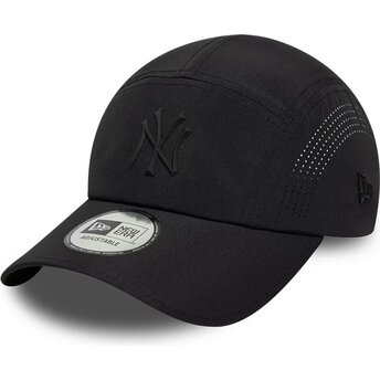 Шапка извита тракер черна снапбек Runner Tech Midi на New York Yankees MLB от New Era