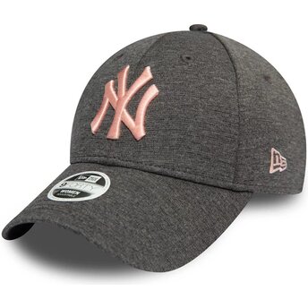 Шапка извита сив регулируем rosa 9FORTY Tech Jersey на New York Yankees MLB от New Era