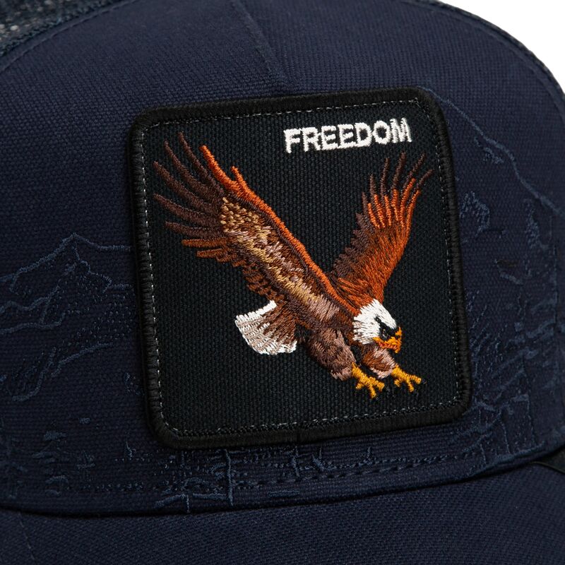 shapka-izvita-traker-tmnosin-snapbek-eagle-badlands-freedom-the-farm-goorin-bros