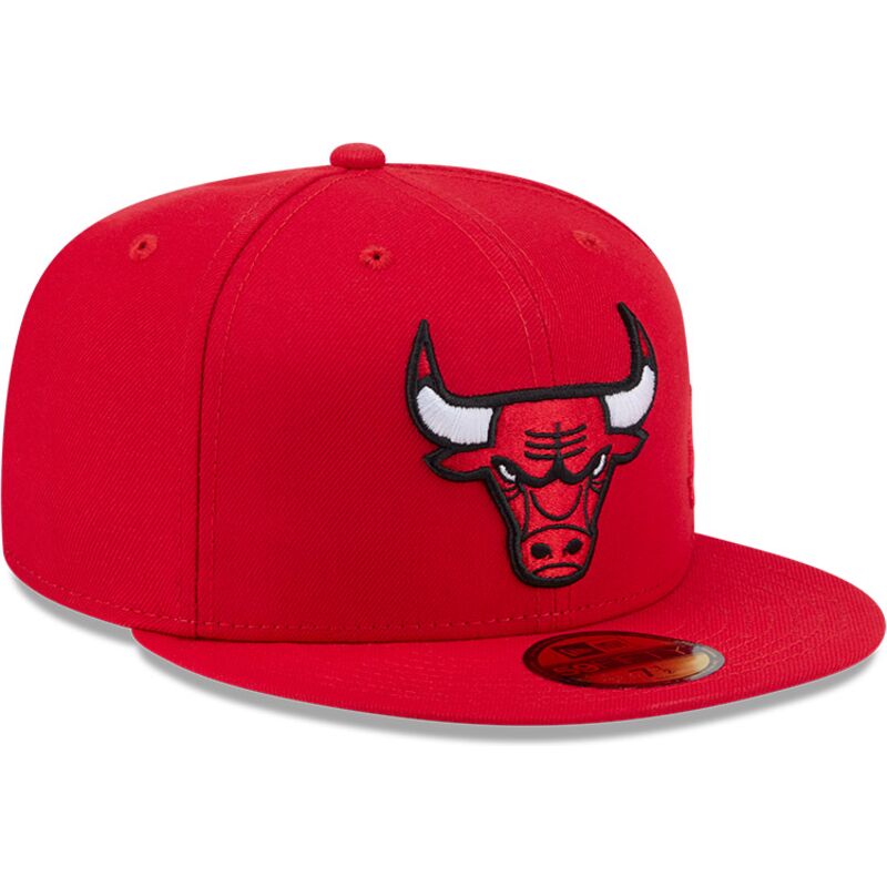 shapka-ploska-chervena-prilepnala-59fifty-side-script-na-chicago-bulls-nba-ot-new-era