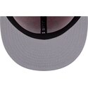 shapka-ploska-chervena-prilepnala-59fifty-side-script-na-chicago-bulls-nba-ot-new-era