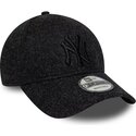 shapka-izvita-cherna-reguliruem-9forty-winter-na-new-york-yankees-mlb-ot-new-era
