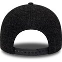 shapka-izvita-cherna-reguliruem-9forty-winter-na-new-york-yankees-mlb-ot-new-era