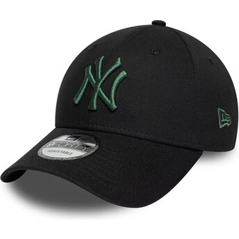 Шапка извита черна регулируем 9FORTY League Essential на New York Yankees MLB от New Era