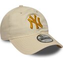 shapka-izvita-bezhov-reguliruem-dorado-9twenty-league-essential-na-new-york-yankees-mlb-ot-new-era