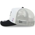 shapka-izvita-traker-byala-snapbek-hardwood-classics-9fifty-a-frame-precurved-na-chicago-bulls-nba-ot-new-era