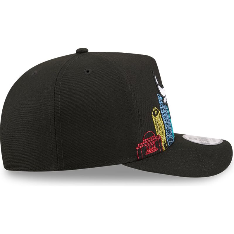 shapka-izvita-cherna-snapbek-9fifty-a-frame-precurved-skyline-na-chicago-bulls-nba-ot-new-era