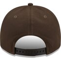 shapka-izvita-kafyav-snapbek-9fifty-a-frame-precurved-visor-pin-na-chicago-white-sox-mlb-ot-new-era