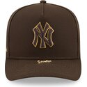 shapka-izvita-kafyav-snapbek-9fifty-a-frame-precurved-visor-pin-na-new-york-yankees-mlb-ot-new-era