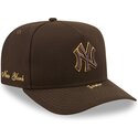 shapka-izvita-kafyav-snapbek-9fifty-a-frame-precurved-visor-pin-na-new-york-yankees-mlb-ot-new-era