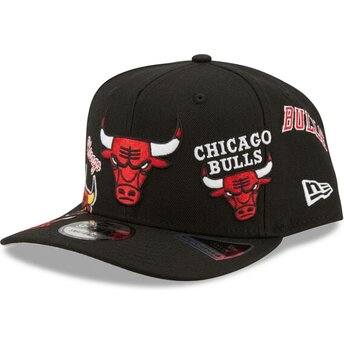 Шапка извита черна снапбек 9FIFTY A Frame Precurved Multi Patch на Chicago Bulls NBA от New Era