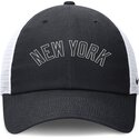 shapka-izvita-traker-tmnosin-reguliruem-club-unstructured-ny-na-new-york-yankees-mlb-ot-nike