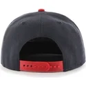 shapka-ploska-tmnosin-snapbek-na-boston-red-sox-mlb-ot-47-brand