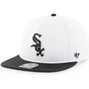 shapka-ploska-byala-snapbek-lateral-na-chicago-white-sox-mlb-ot-47-brand
