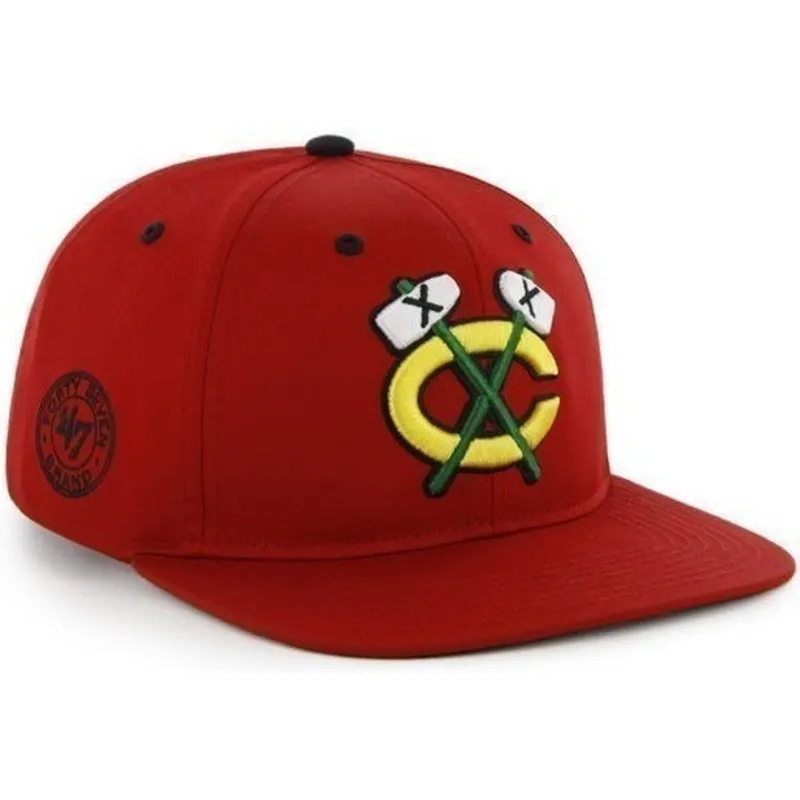 shapka-ploska-chervena-snapbek-na-chicago-blackhawks-nhl-ot-47-brand shapka-ploska-chervena-snapbek-na-chicago-blackhawks-nhl-ot-47-brand