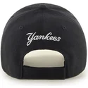 shapka-izvita-cherna-reguliruem-na-new-york-yankees-mlb-ot-47-brand
