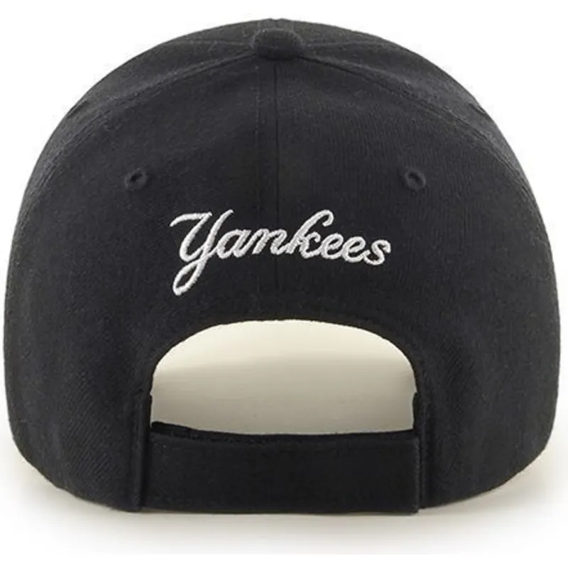 shapka-izvita-cherna-reguliruem-na-new-york-yankees-mlb-ot-47-brand shapka-izvita-cherna-reguliruem-na-new-york-yankees-mlb-ot-47-brand