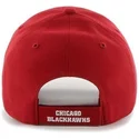 shapka-izvita-chervena-reguliruem-na-chicago-blackhawks-nhl-ot-47-brand