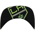 shapka-ploska-cherna-snapbek-na-los-angeles-kings-nhl-ot-47-brand