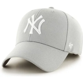 Шапка извита сив adjustable strap на New York Yankees MLB от 47 Brand