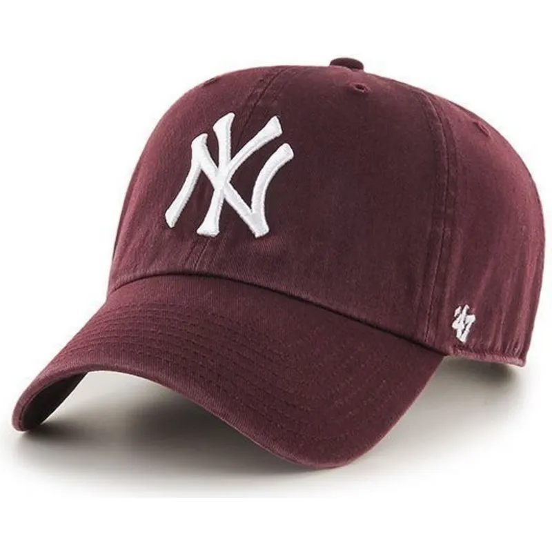 shapka-izvita-chervena-reguliruem-na-new-york-yankees-mlb-ot-47-brand