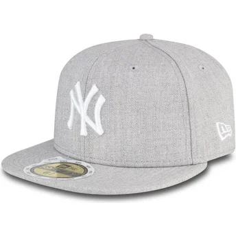 shapka-ploska-siv-prilepnala-za-deca-59fifty-essential-na-new-york-yankees-mlb-ot-new-era